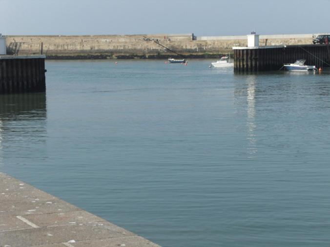 Gites De Mer Port-en-Bessin-Huppain Værelse billede