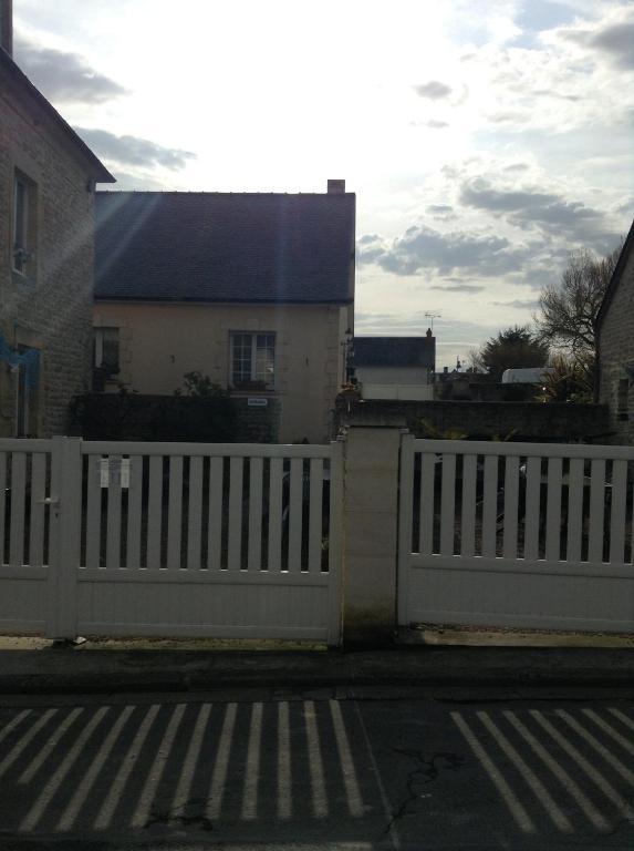 Gites De Mer Port-en-Bessin-Huppain Eksteriør billede