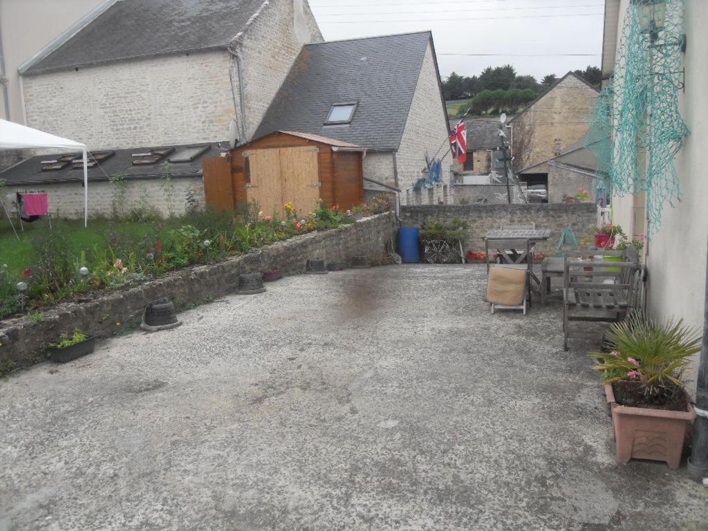 Gites De Mer Port-en-Bessin-Huppain Eksteriør billede